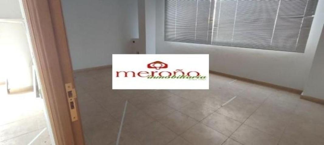 Local comercial en venta en Elche, Universidad - Ciudad deportiva photo 0