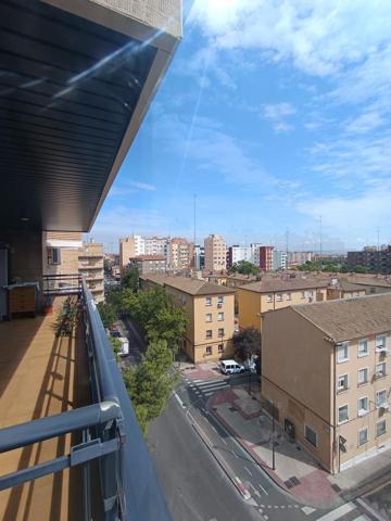 Piso en alquiler en Zaragoza, Calle de Zaragoza la Vieja, 50007 photo 0
