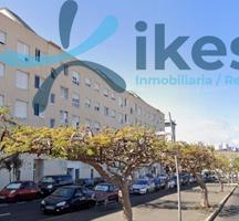 Piso en venta en Santa Cruz de Tenerife, La Salud photo 0