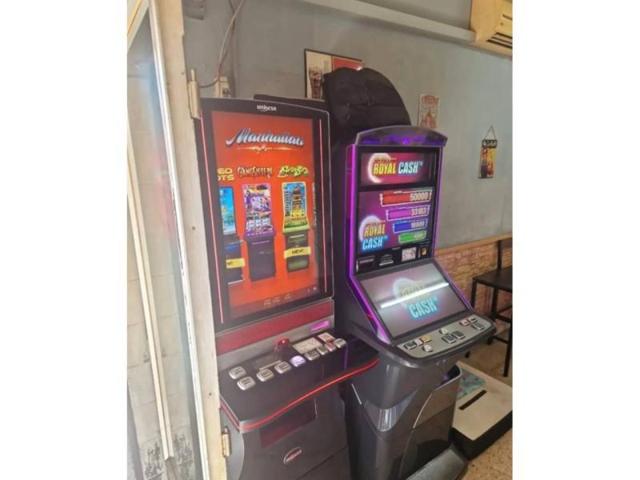 Local comercial en venta en Barcelona, Ciutat Meridiana photo 0