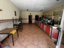 Local comercial en venta en Carcaixent photo 0