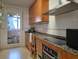 Piso en venta en Rosselló, Cataluna photo 0