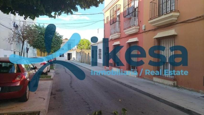 Casa en venta en Utrera, Centro Santa Maria photo 0