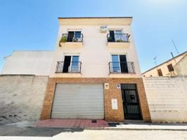 Piso en venta en Fuente Vaqueros, Vega de granada zona noroeste photo 0