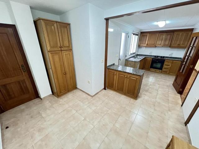 Piso en venta en Alzira photo 0