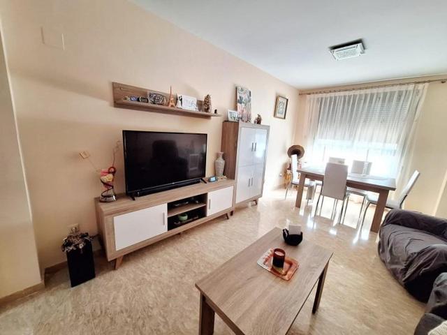 Entresuelo en venta en Carcaixent, Centro urbano photo 0