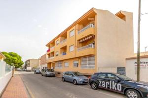 Apartamento en venta en San Pedro del Pinatar, San Pedro del Pinatar photo 0