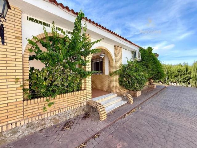 Casa con terreno en venta en Almodóvar del Río, Andalucia photo 0