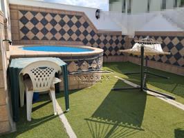 Adosada en venta en Lucena, Lucena photo 0