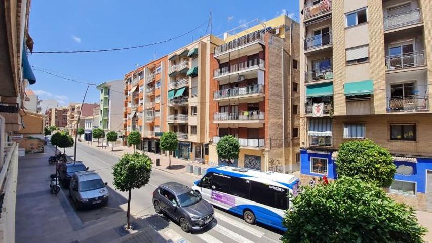 Apartamento en venta en Villajoyosa, Centro Ciudad photo 0