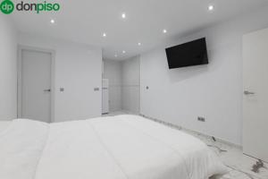 Entresuelo en venta en Fuengirola, Puerto Deportivo photo 0