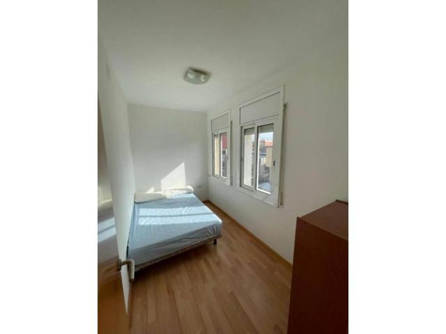 Piso en venta en Sant Boi de Llobregat, Centre photo 0