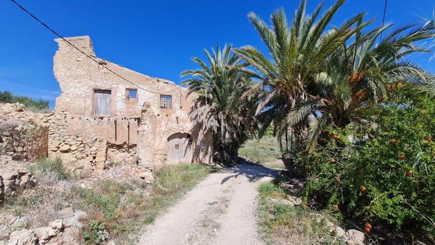 Terreno en venta en Villajoyosa, Centro Ciudad photo 0