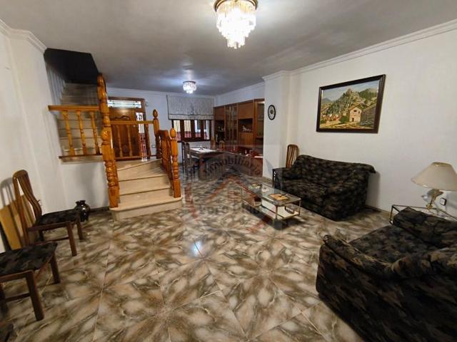 Casa en venta en Xàtiva photo 0