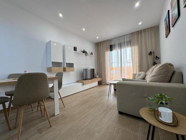 Apartamento en venta en Torrevieja, Playa del Cura photo 0