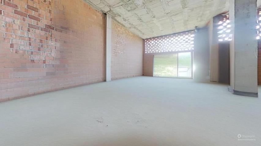 Local comercial en venta en Puerto Real, Casines photo 0