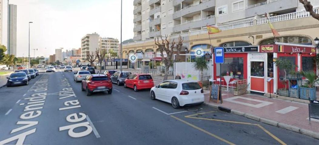 Local comercial en venta en Villajoyosa photo 0
