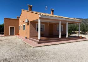 Chalet en venta en Salinas photo 0