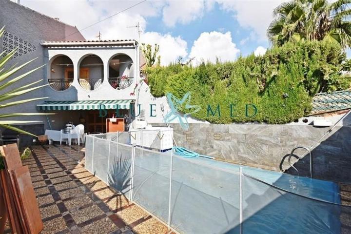 Bungalow en venta en Puerto de Mazarrón, Bahía photo 0