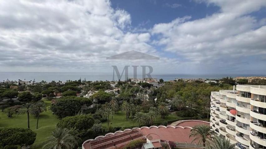 Piso en venta en Marbella, Calle Cuesta Correa, 29604 photo 0