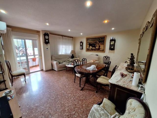 Piso en venta en Alzira, Alquenència-Venècia photo 0