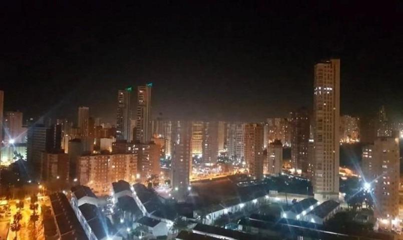 Apartamento en venta en Benidorm photo 0