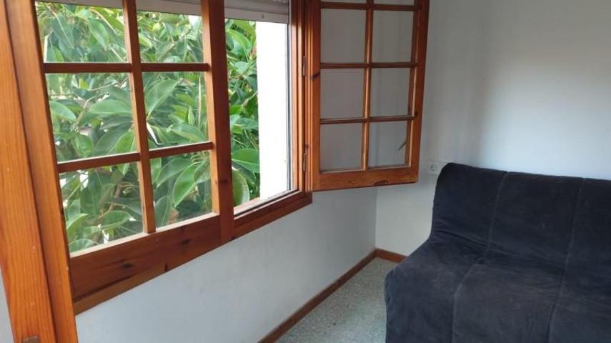 Casa en venta en Roda de Barà, Roda de Barà photo 0