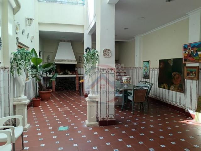 Casa en venta en Xàtiva photo 0