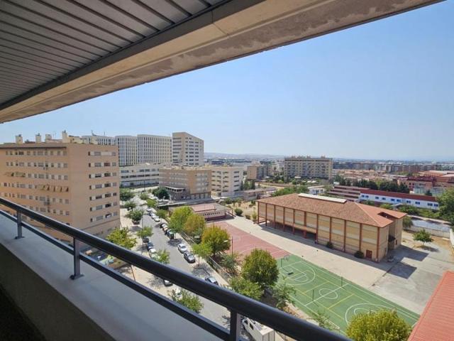 Aticos en venta en Granada, Palacio de deportes photo 0