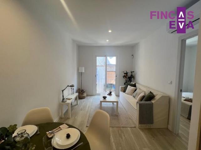 Piso en venta en Barcelona, Barcelona photo 0