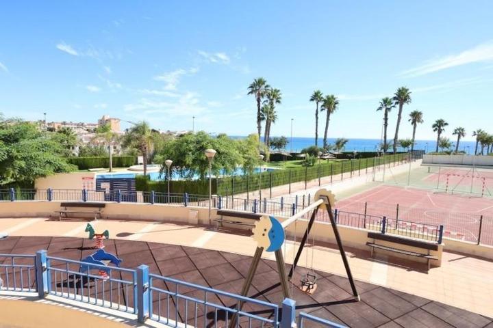 Aticos en venta en Pilar de la Horadada, Pueblo Latino photo 0