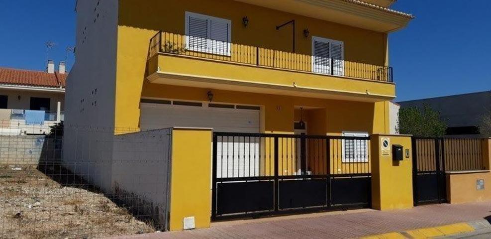Adosada en venta en San Juan de Énova, San joanet photo 0