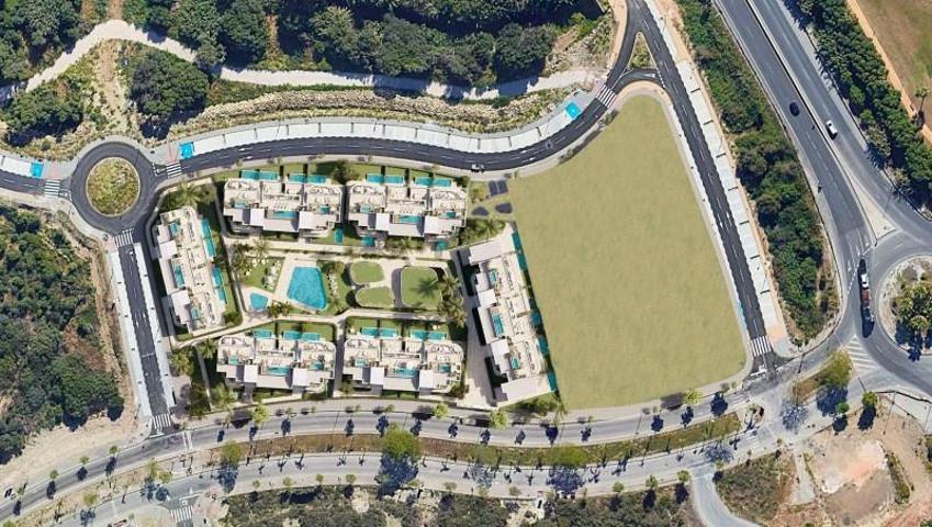 Apartamento en venta en Estepona, Estepona Oeste photo 0