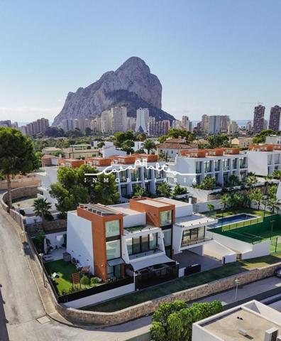 Bungalow en venta en Calpe, Calpe photo 0