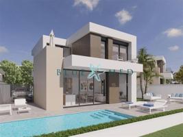 Chalet en venta en San Javier, Roda Golf photo 0
