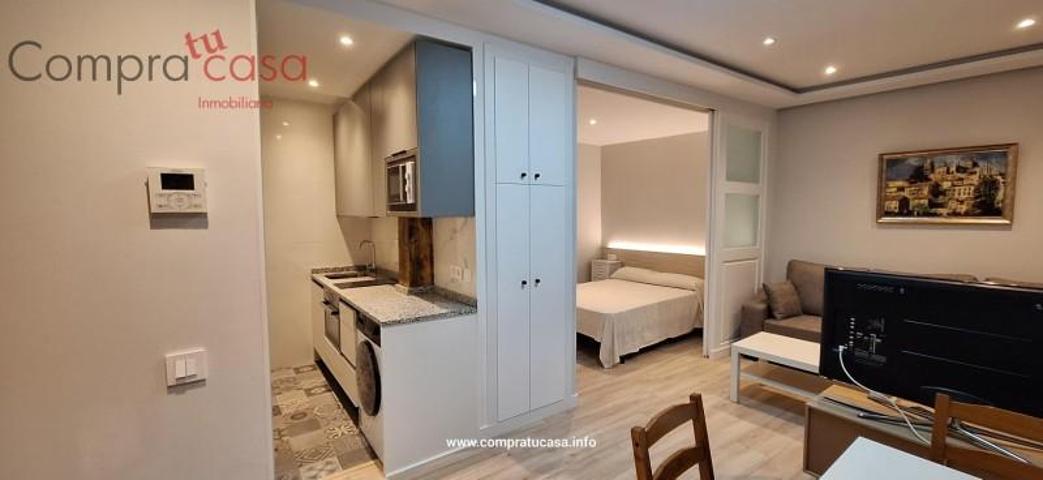 Apartamento en alquiler en Segovia, Casco antiguo photo 0