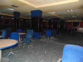 Local comercial en alquiler en Zaragoza, Calle de Reina Fabiola, 50008 photo 0