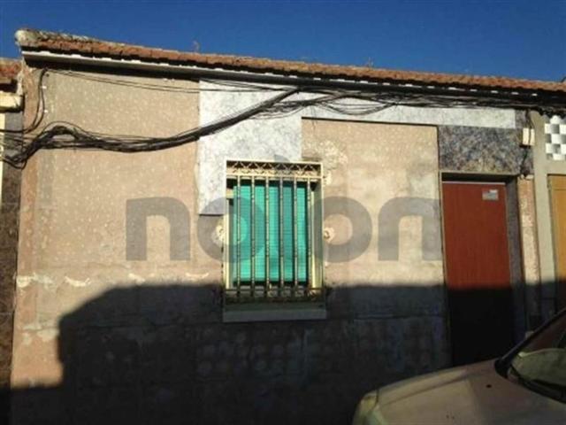 Adosada en venta en Puertollano, Calatrava photo 0