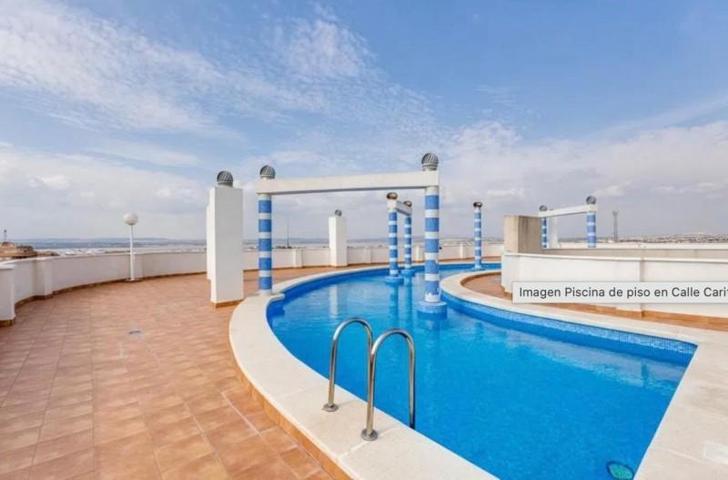 Apartamento en venta en Torrevieja photo 0