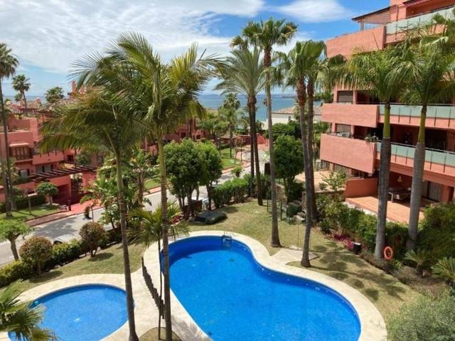 Planta baja en venta en Estepona, Guadalmansa photo 0