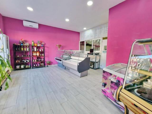 Local comercial en alquiler en Villanueva de la Cañada, Centro Urbano photo 0