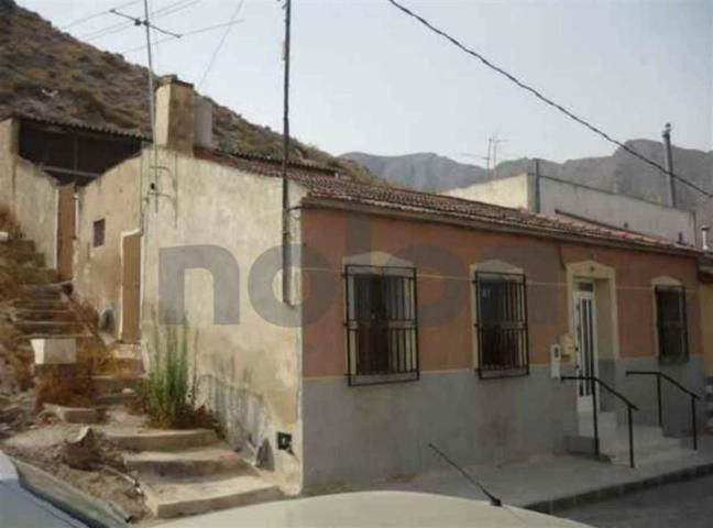 Adosada en venta en Cox, Baix Segura photo 0