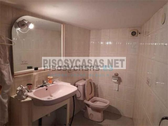 Local comercial en venta en Alaquàs photo 0