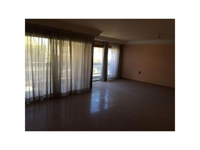 Piso en venta en Algemesí photo 0