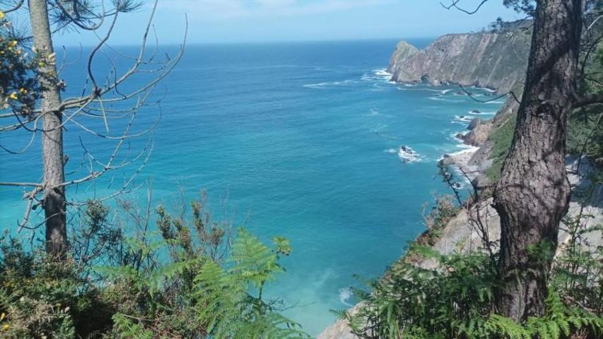 Piso en venta en Cudillero, Área de Avilés photo 0