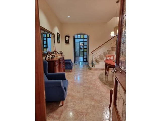 Casas de pueblo en venta en Sueca photo 0