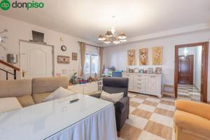 Casa en venta en Armilla, Armilla photo 0