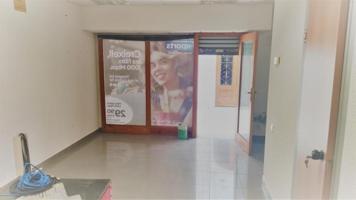 Local comercial en alquiler en Creixell, Centro photo 0