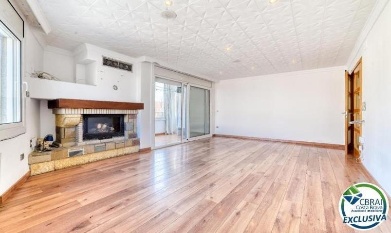 Apartamento en venta en Roses, Centre photo 0