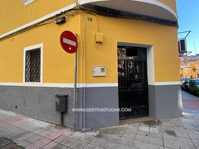 Local comercial en venta en Talavera de la Reina, Pio XII - Alferez Provisional photo 0